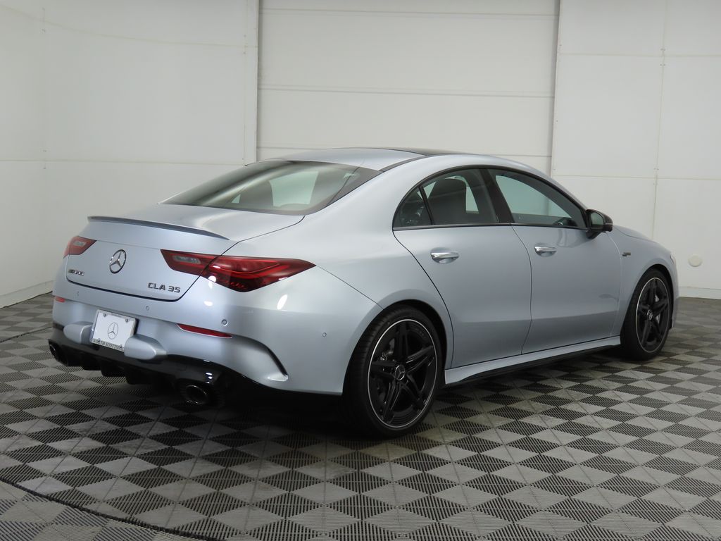 2026 Mercedes Benz CLA 35 AMG 4MATIC photo 5