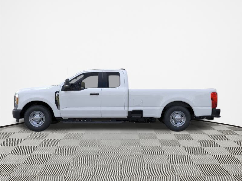 2026 Ford F-250 photo 3