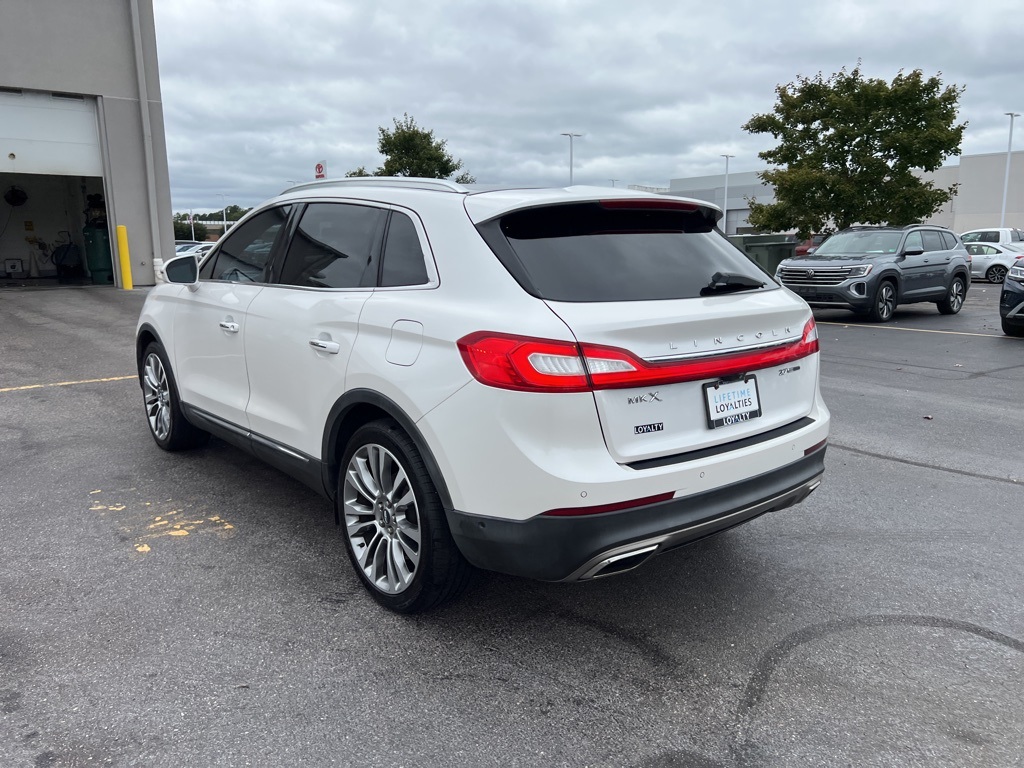 2016 Lincoln MKX Reserve photo 4