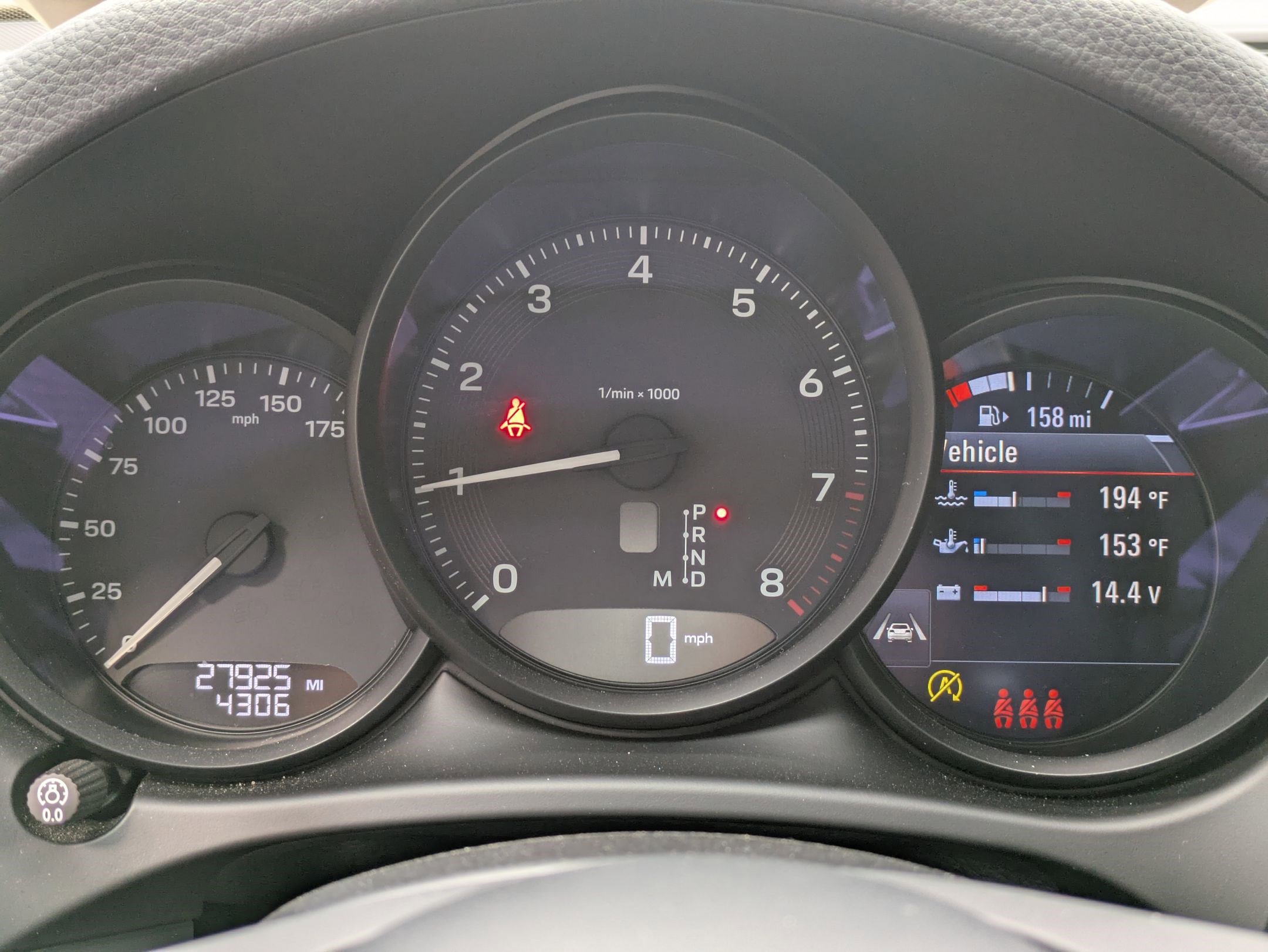 2023 Porsche Macan T photo 15
