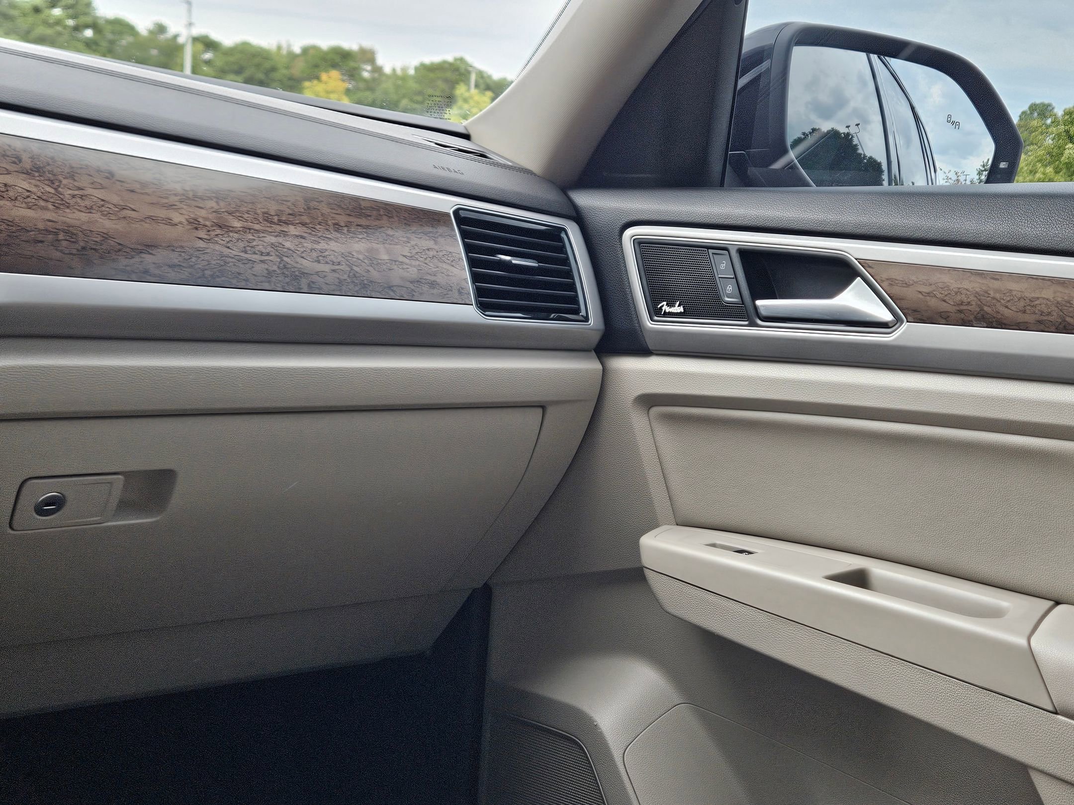 2019 Volkswagen Atlas V6 SEL Premium photo 7