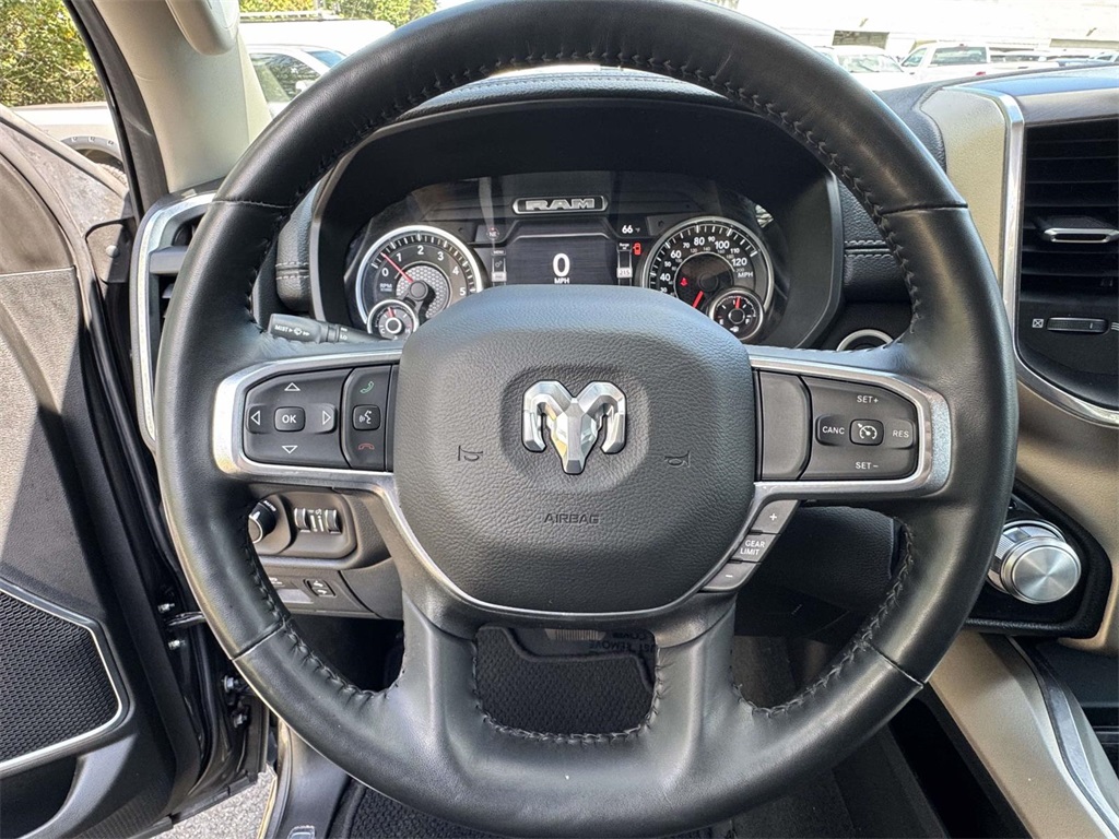 2022 Ram 1500 Laramie photo 16