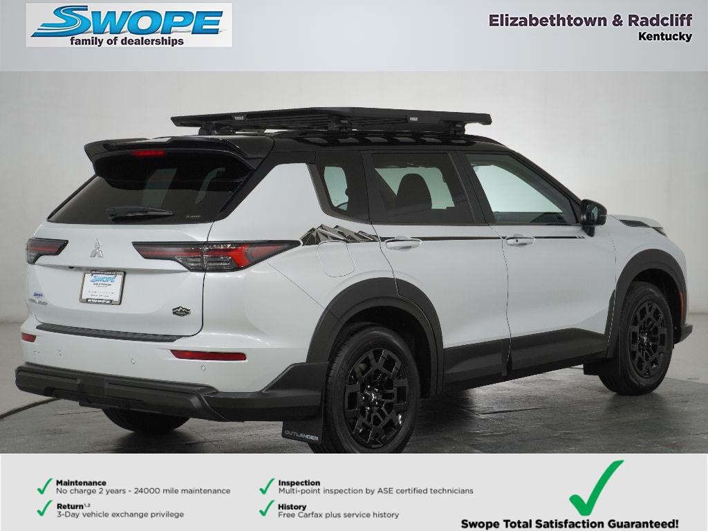 2025 Mitsubishi Outlander SE Ralliart photo 2