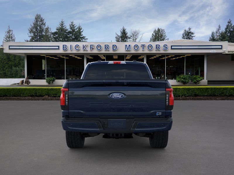 2025 Ford F-150 Lightning XLT photo 3