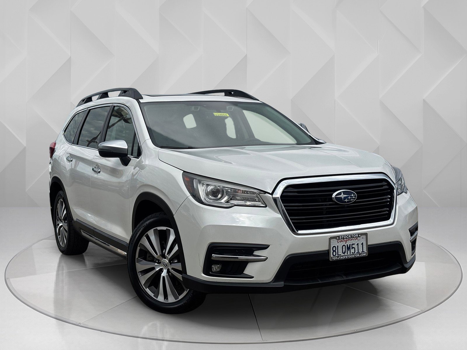 2020 Subaru Ascent Touring photo 4