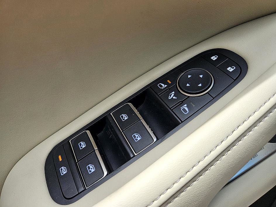 2025 Infiniti QX60 Sensory photo 29