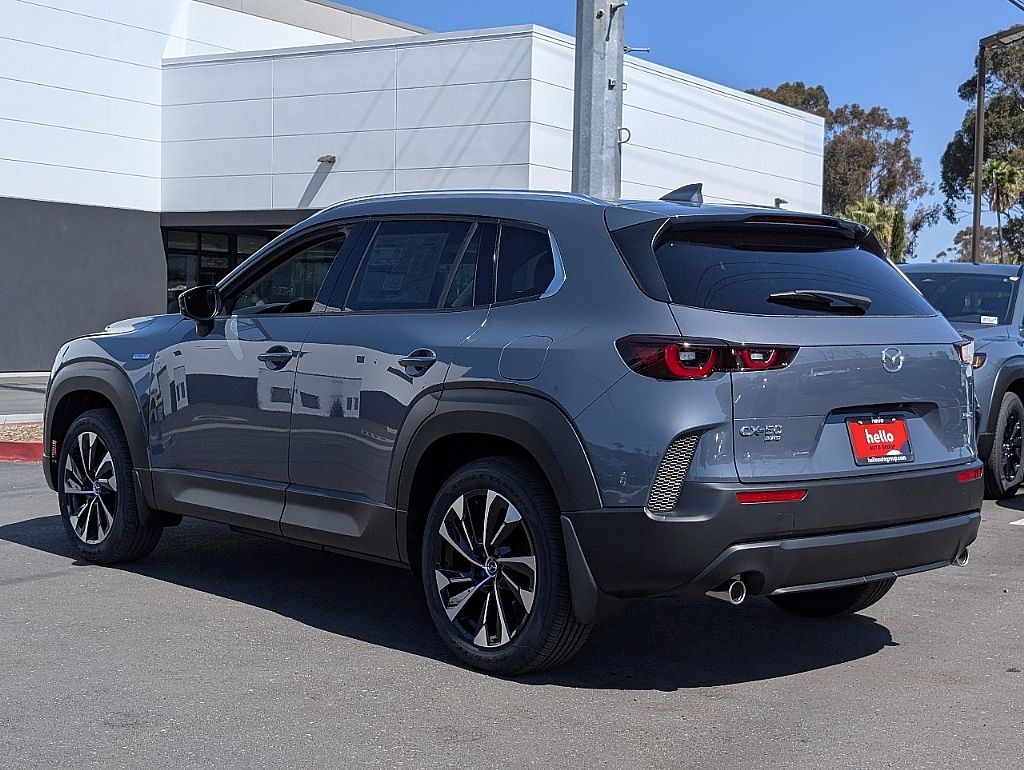 2025 Mazda CX-50 Premium Plus photo 9