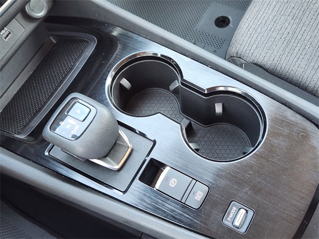 2021 Nissan Rogue SV photo 19