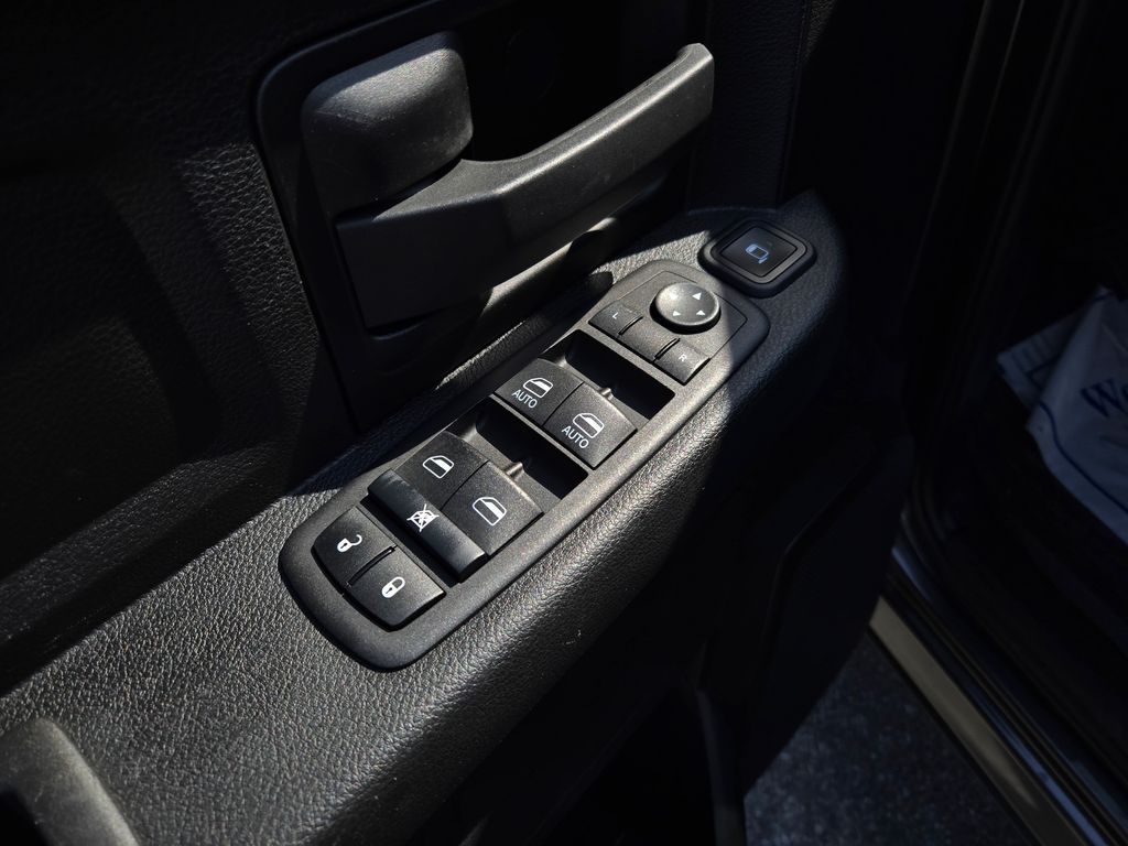 2024 Ram 3500 Tradesman photo 10