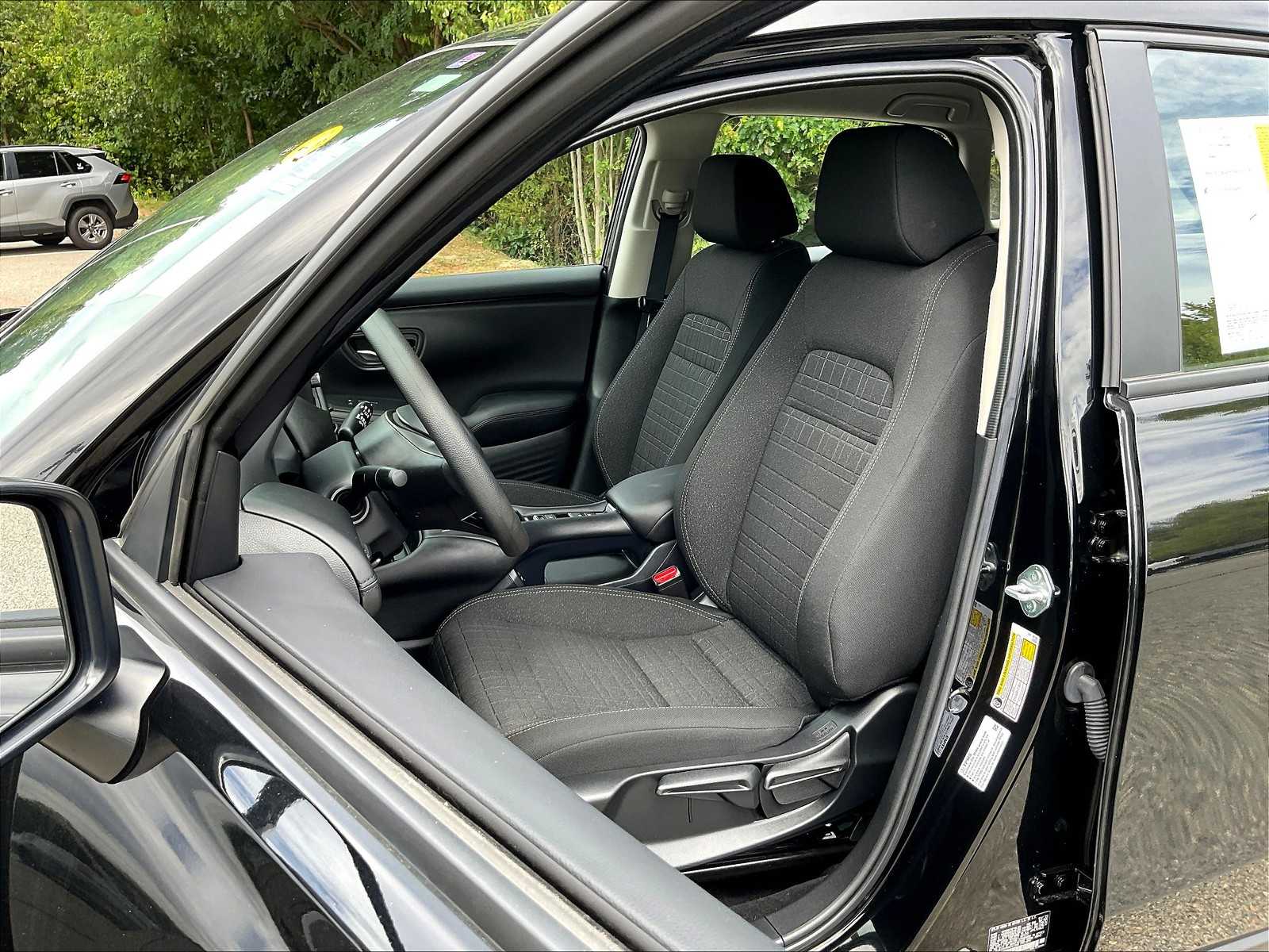 2024 Honda HR-V LX photo 10