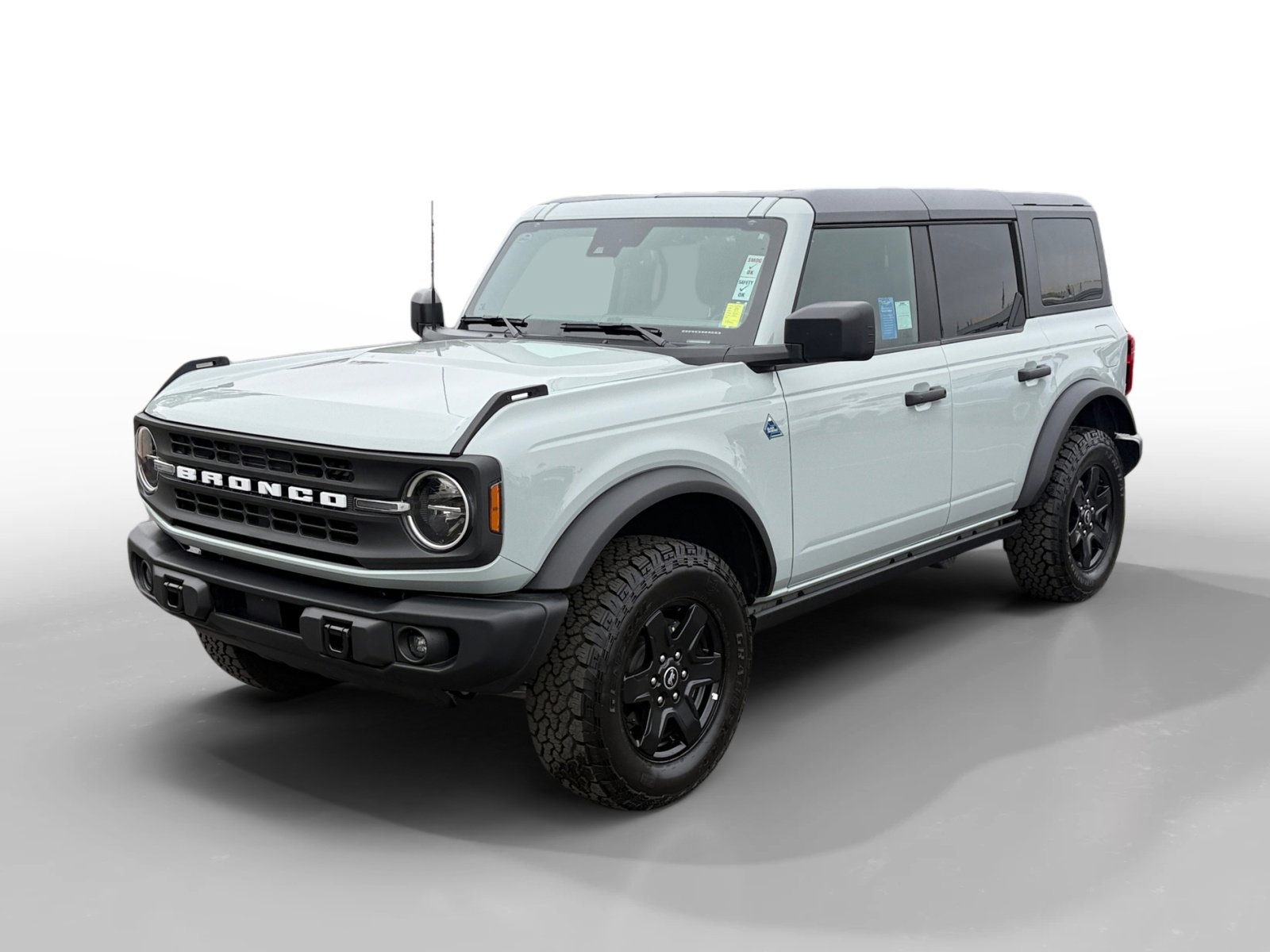 2024 Ford Bronco 4-Door Black Diamond's photo