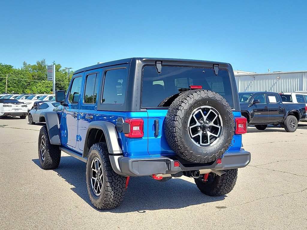 2024 Jeep Wrangler Rubicon photo 4