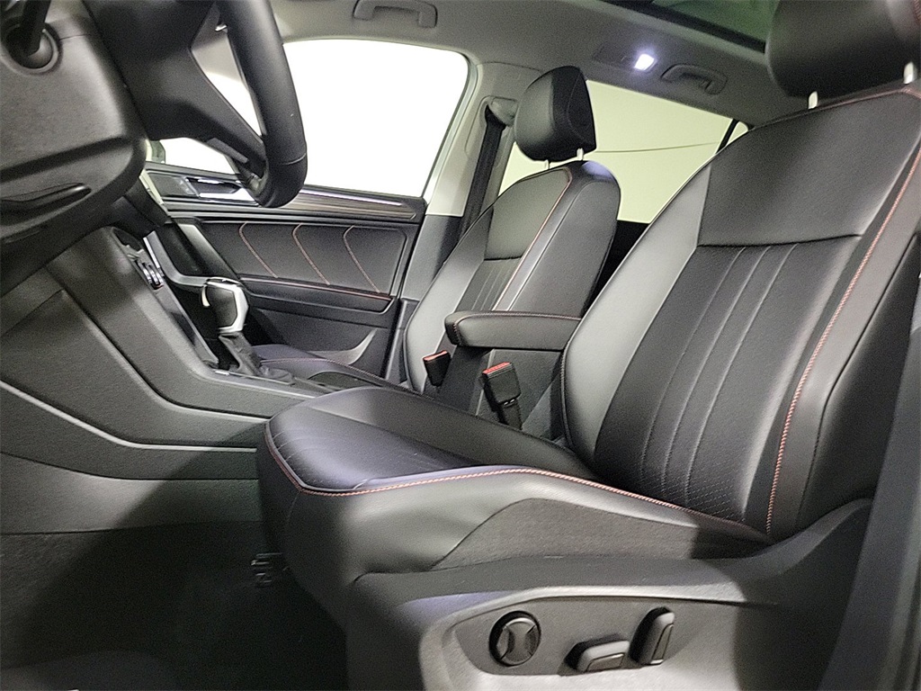 2024 VOLKSWAGEN TIGUAN - Image 10