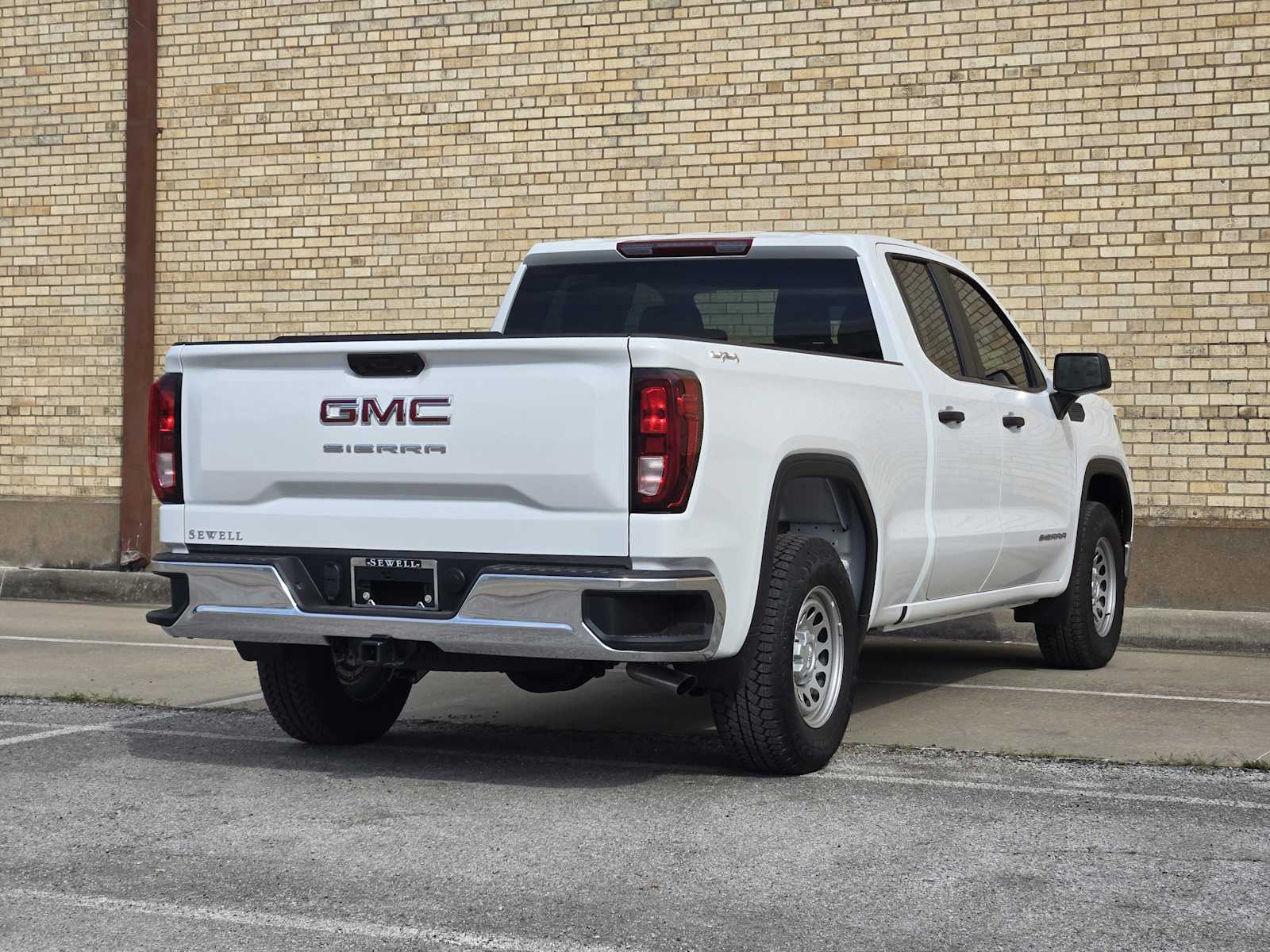 2025 Gmc Sierra Pro photo 4