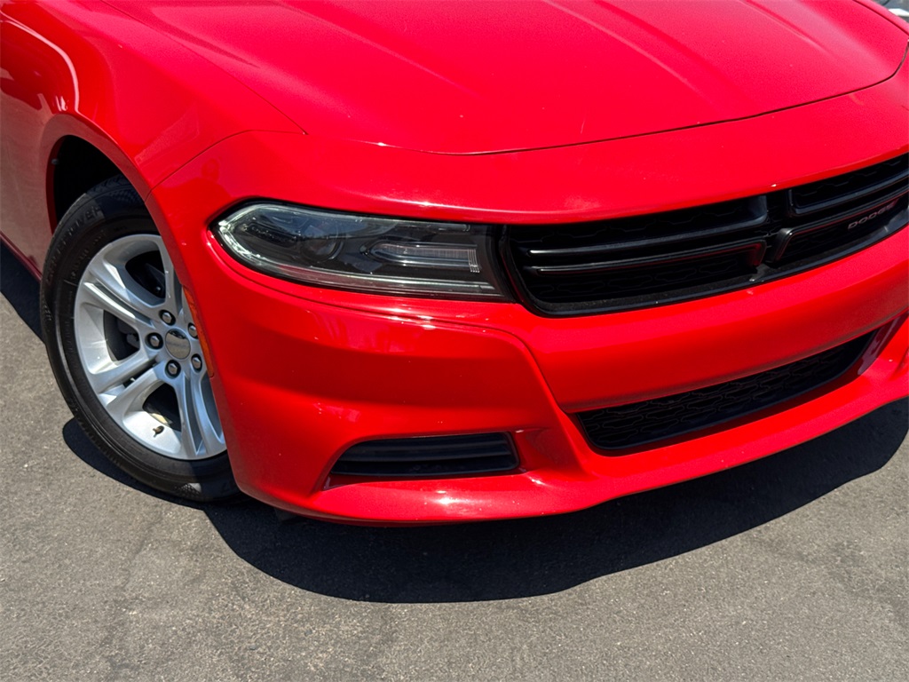 2021 Dodge Charger SXT photo 3
