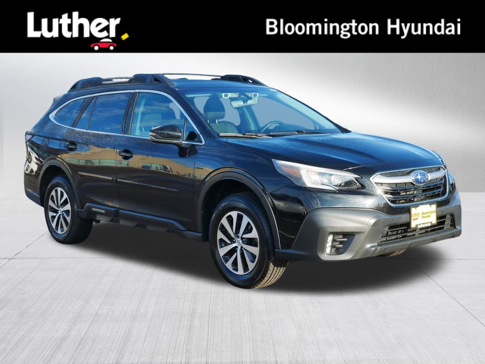 2022 Subaru Outback Premium's photo