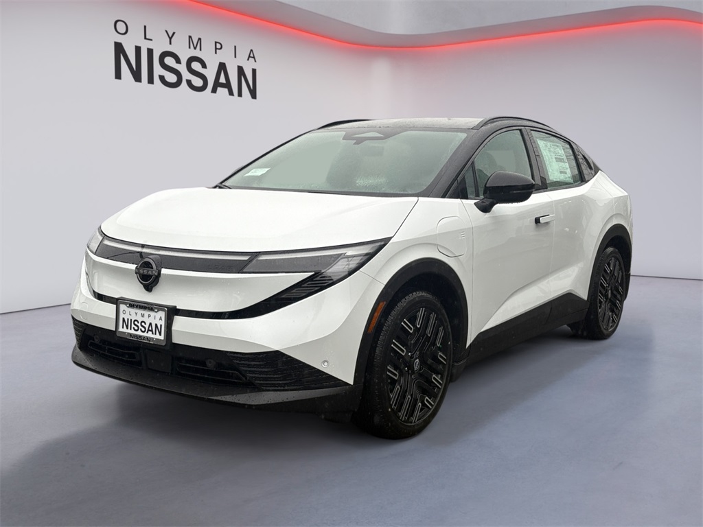 2026 Nissan LEAF Platinum+'s photo