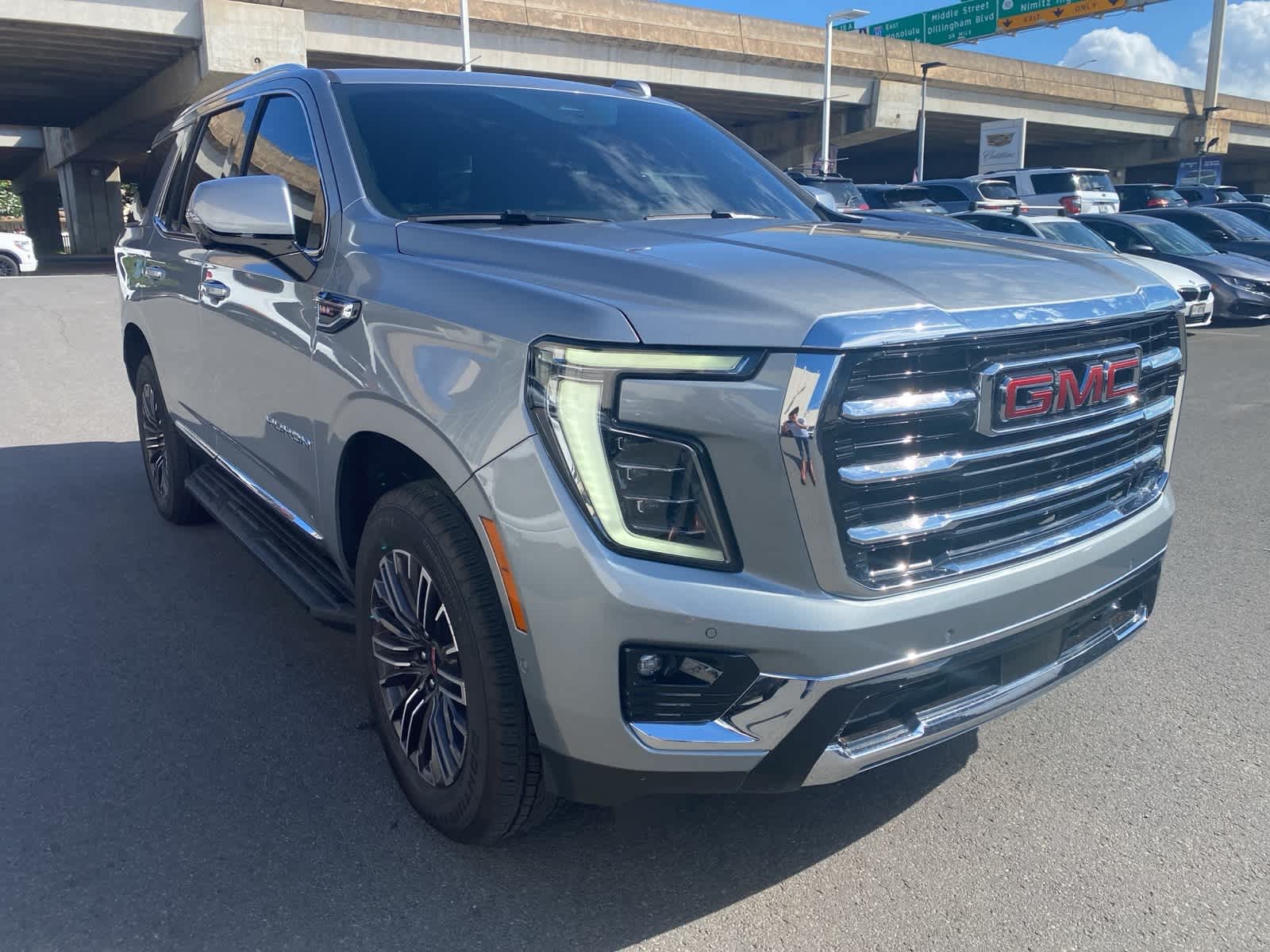 2025 Gmc Yukon photo 3