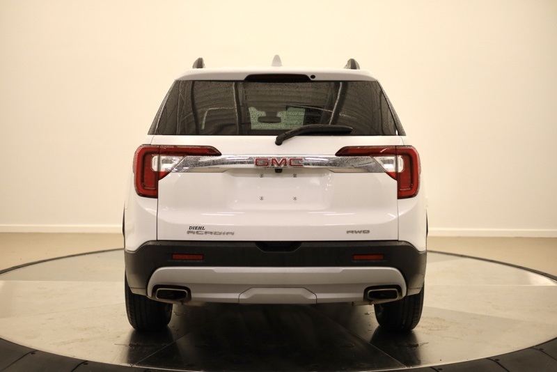 2023 Gmc Acadia SLE photo 4