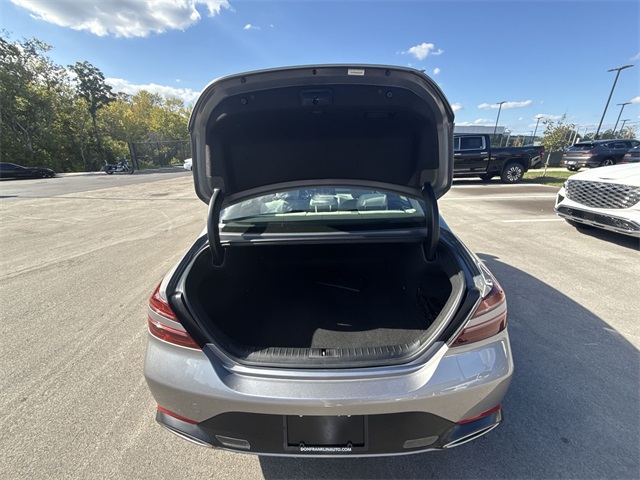 2025 Genesis G70 2.5T photo 21