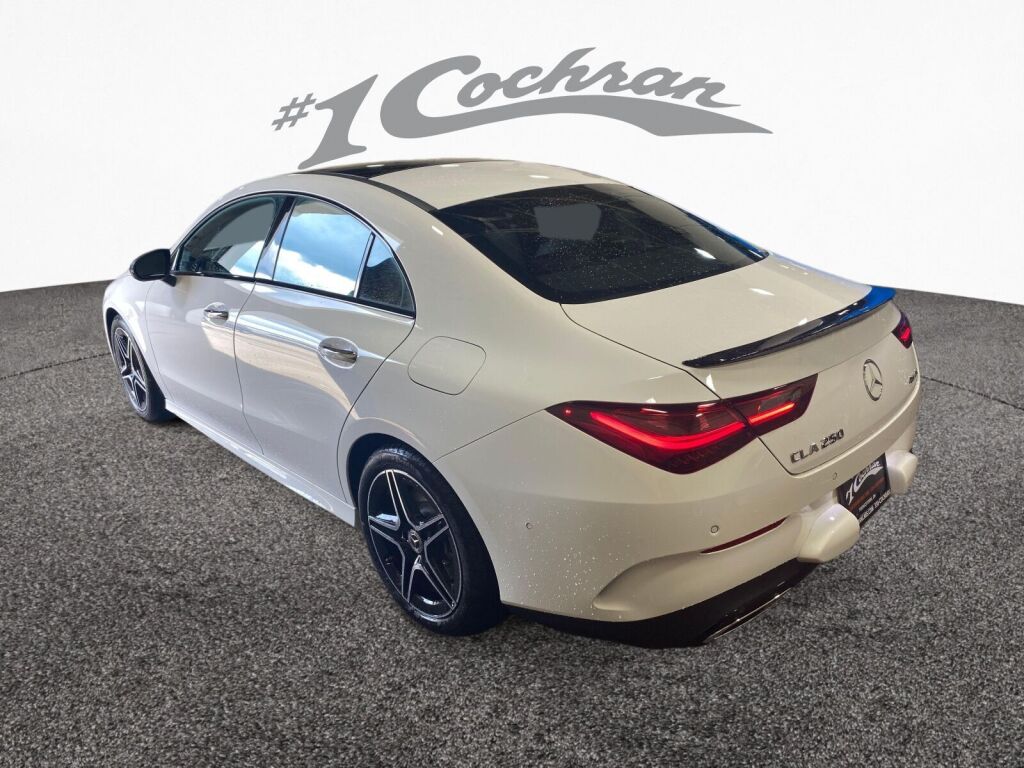 2025 Mercedes Benz CLA 250 4MATIC photo 4