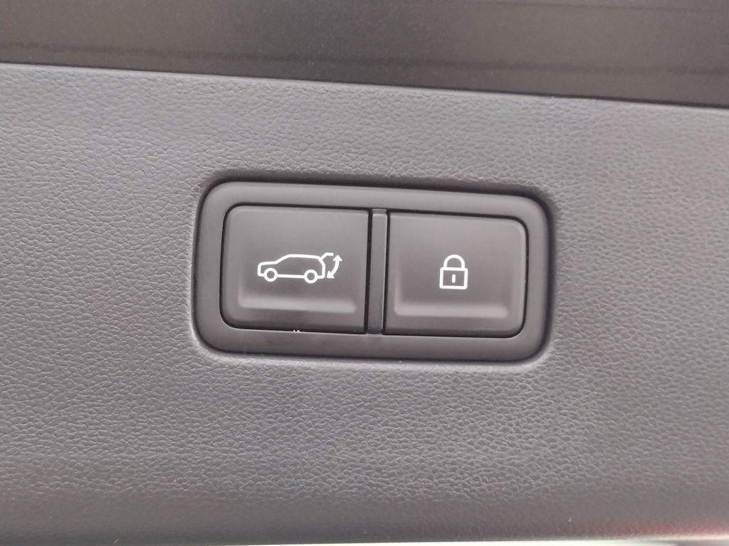 2026 Hyundai Ioniq SEL photo 14