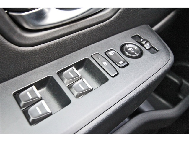 2025 Honda Pilot Touring photo 18