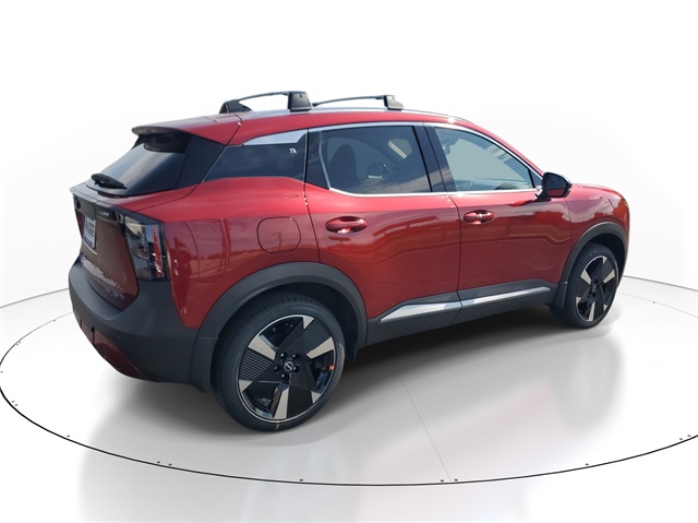 2026 Nissan Kicks SR photo 3