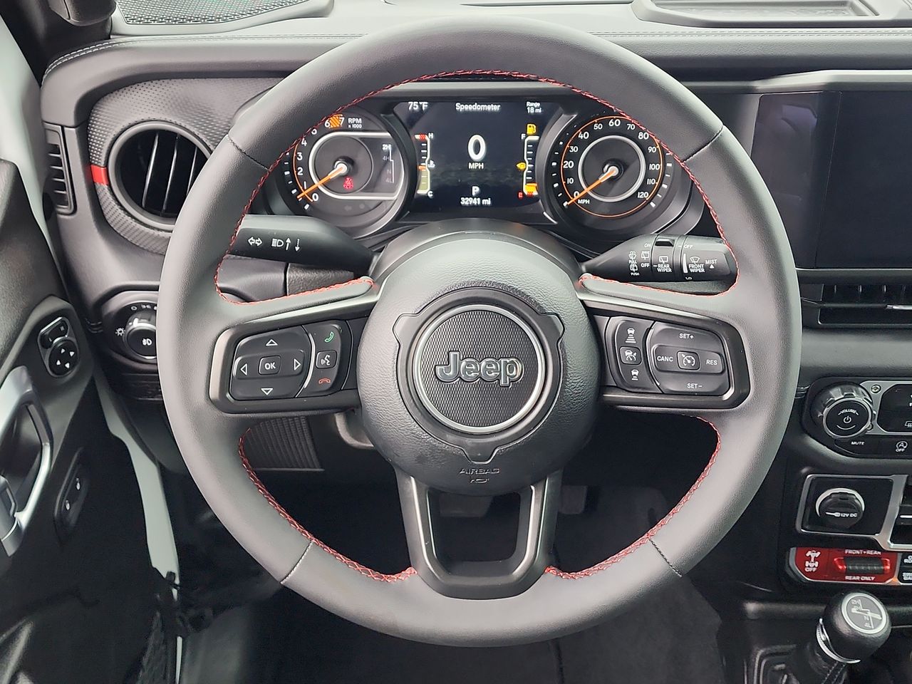 2024 Jeep Wrangler Rubicon photo 18