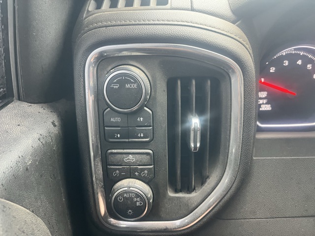 2020 Chevrolet Silverado 1500 LT photo 23