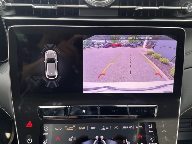 2025 Maserati Grecale photo 16