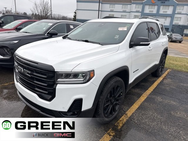2023 GMC Acadia SLT's photo