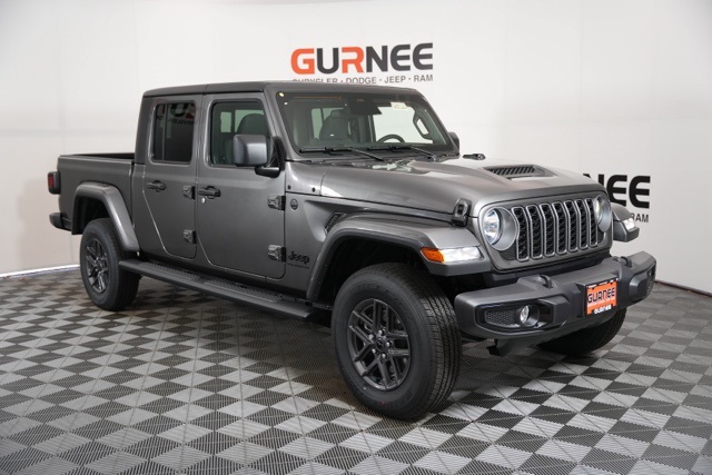2026 Jeep Gladiator Sport S photo 2