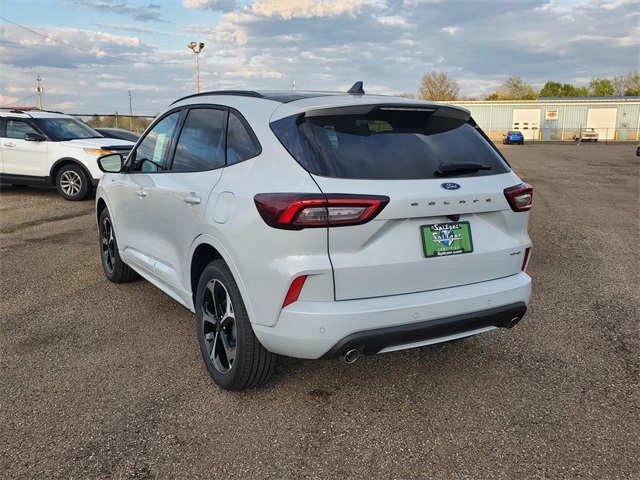 2025 Ford Escape ST-Line Elite photo 6