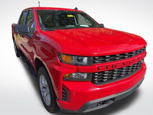 2021 Chevrolet Silverado 1500 Custom photo 2