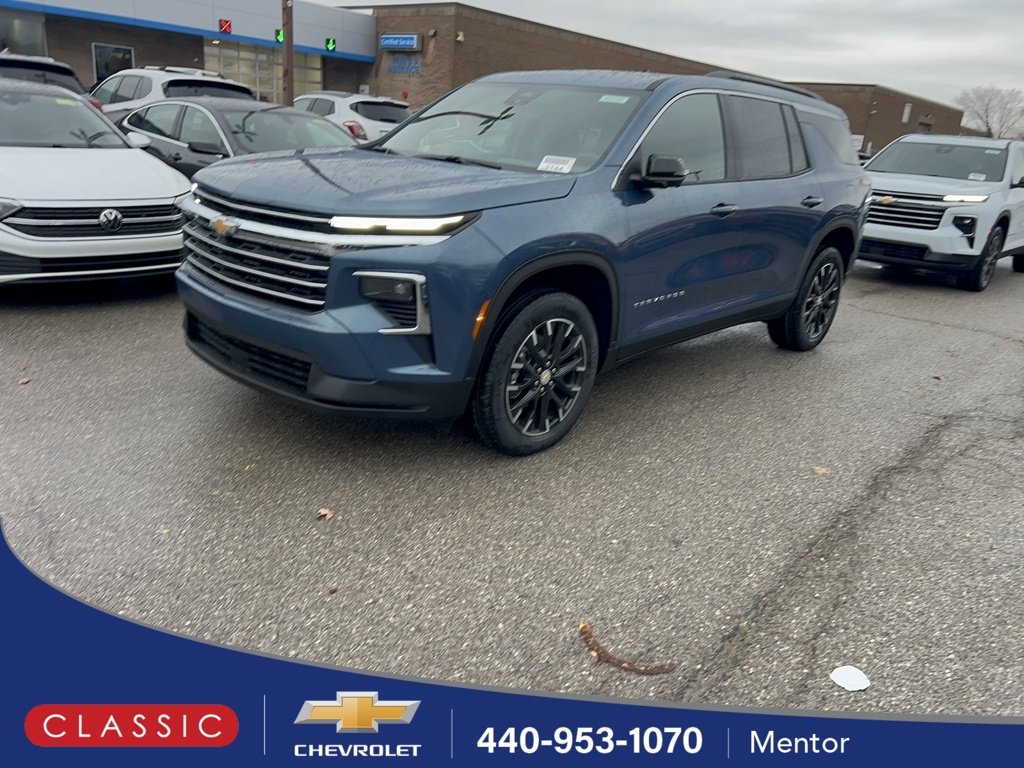 2026 Chevrolet Traverse LT's photo