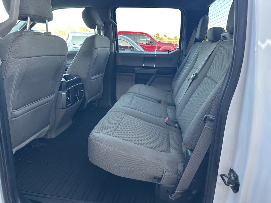 2019 Ford F-150 XLT photo 31