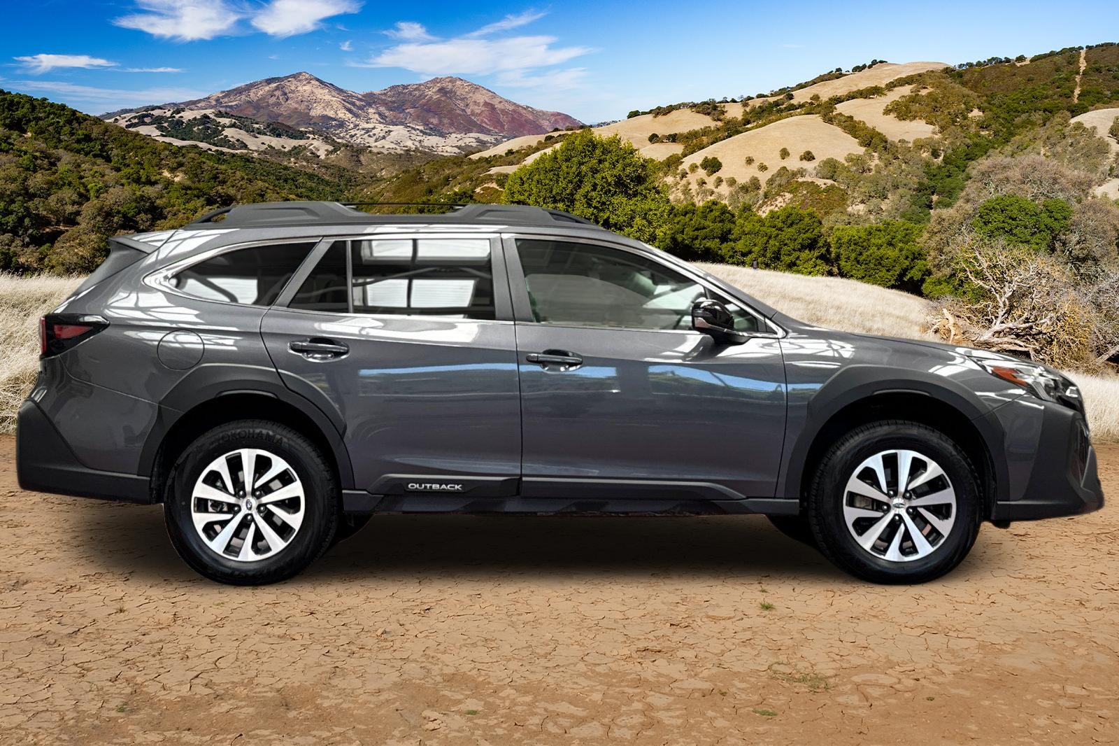 2024 Subaru Outback Premium photo 3
