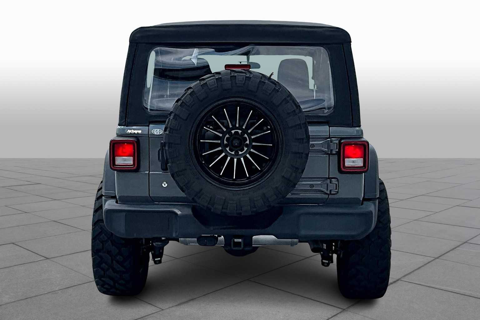 2021 Jeep Wrangler Unlimited Sport photo 4