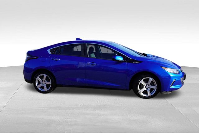 2016 Chevrolet Volt LT photo 3
