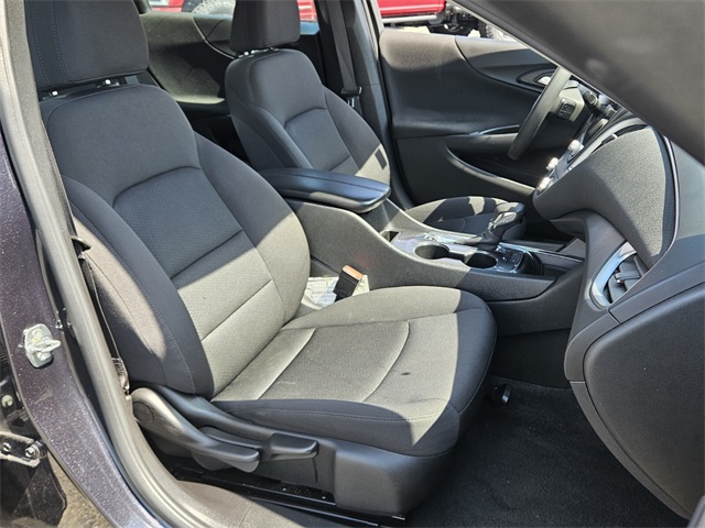 2023 Chevrolet Malibu 1LT photo 16