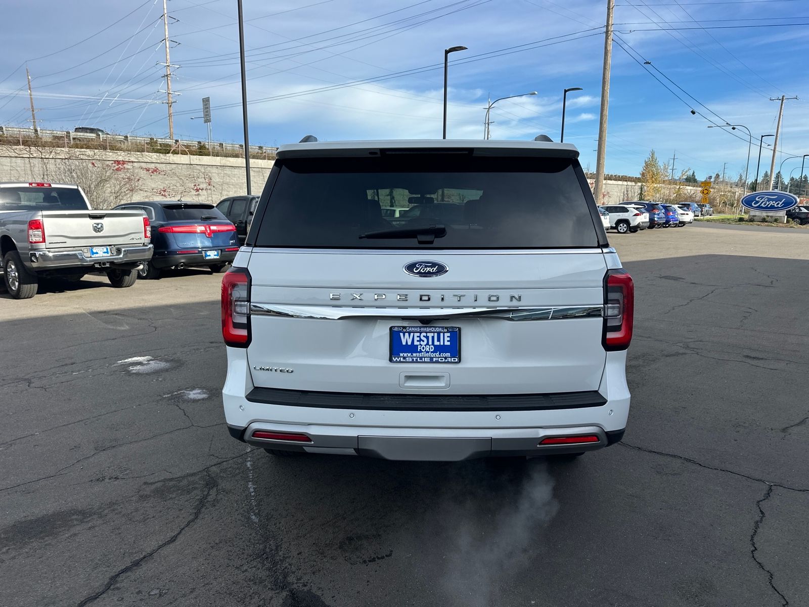 2024 Ford Expedition Limited photo 4