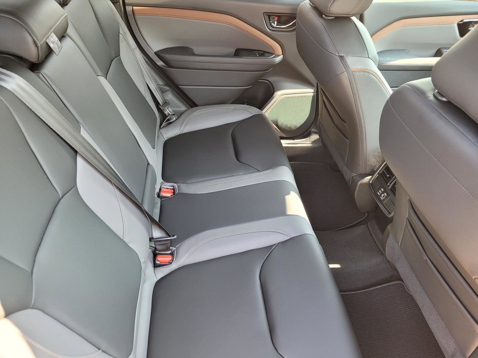 2025 Subaru Forester Sport photo 11