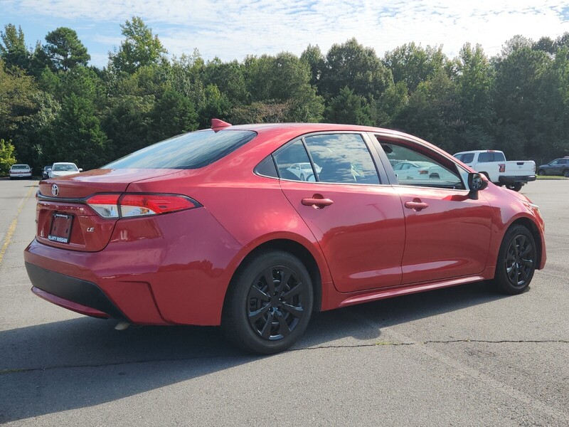 2020 Toyota Corolla LE photo 3