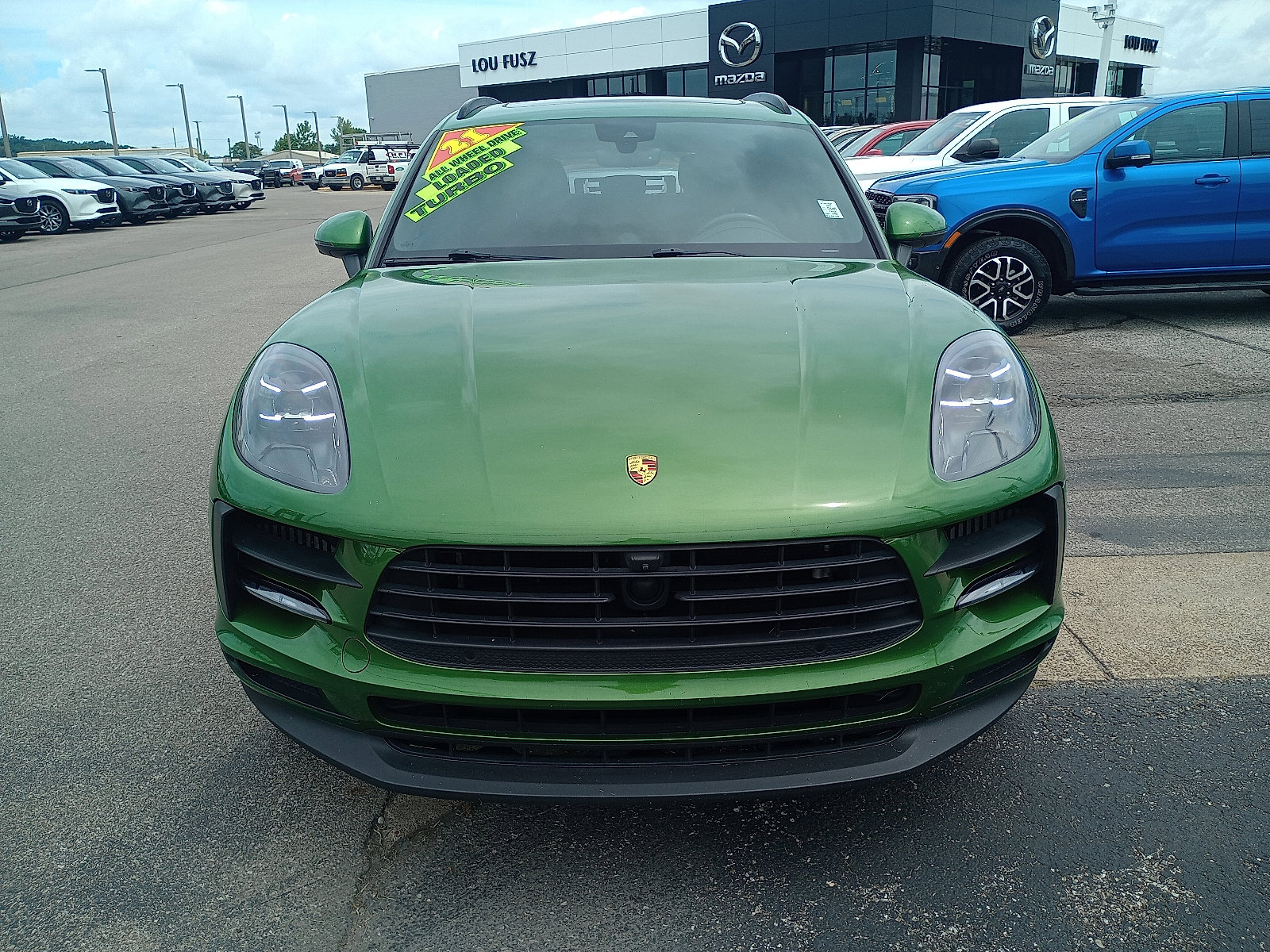 2021 Porsche Macan S photo 3