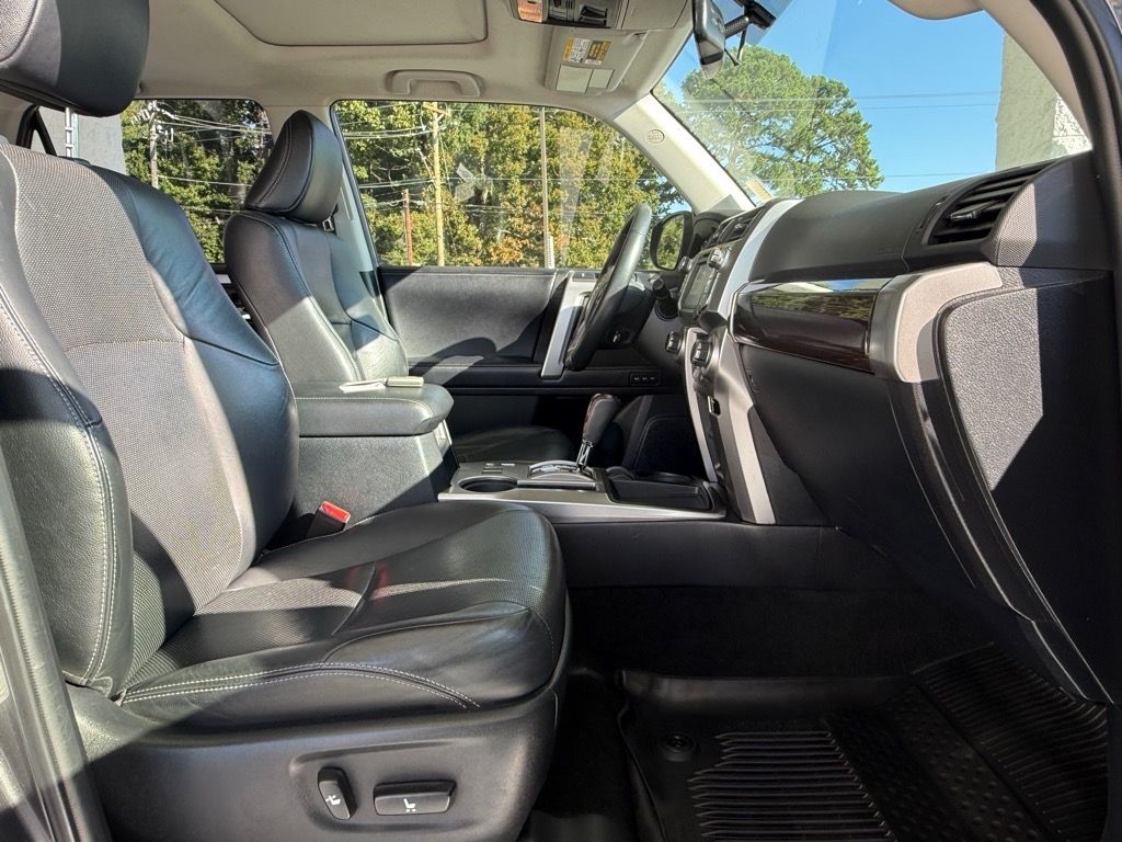 2018 Toyota 4Runner Limited photo 13
