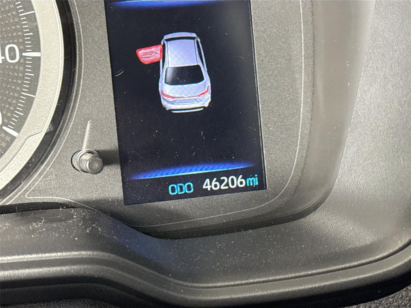 2022 Toyota Corolla SE photo 14