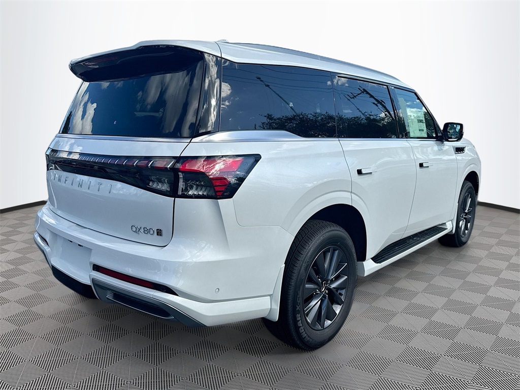 2026 Infiniti QX80 Pure photo 3