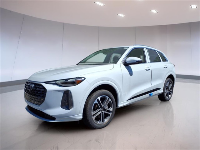 2025 Audi Q5 Premium photo 4