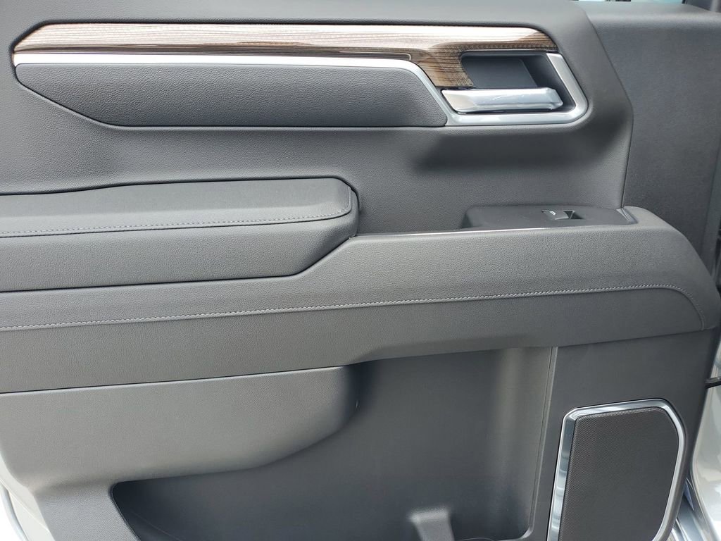 2026 Chevrolet Silverado 1500 RST photo 42